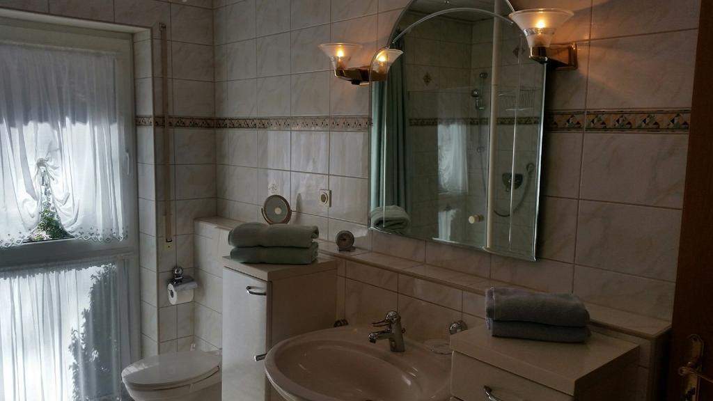 Hotel-Pension Haus Hubertus Weigendorf Room photo
